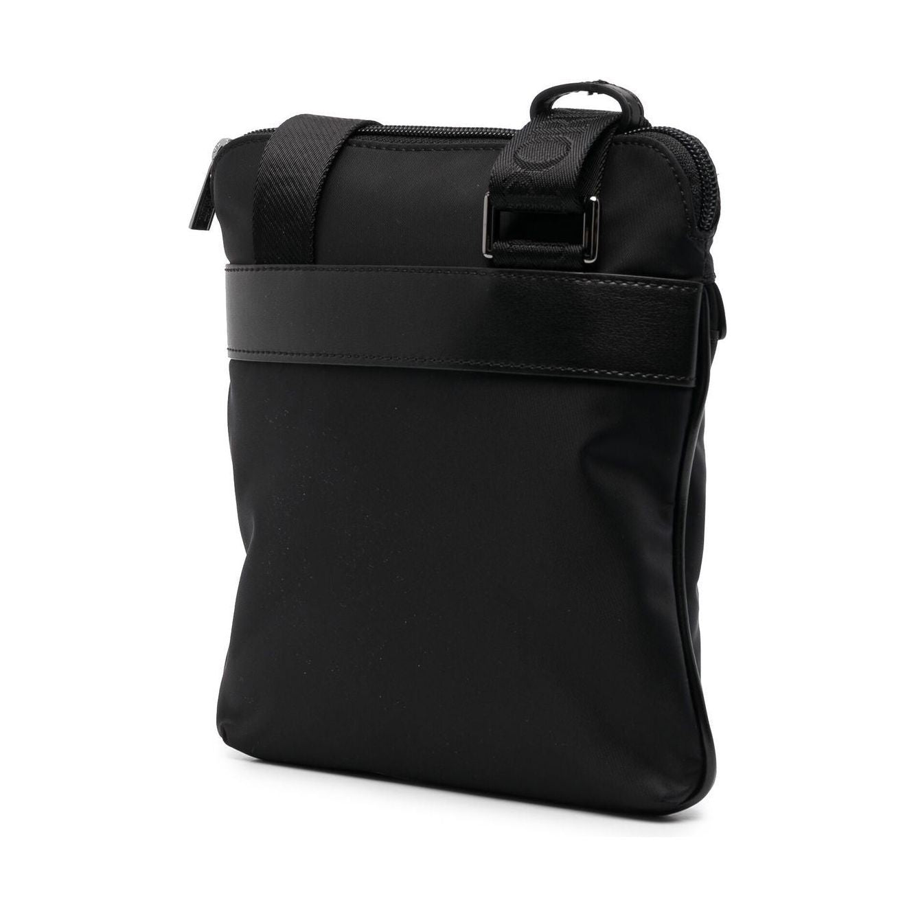 Front view with bag zipped and handles upright.