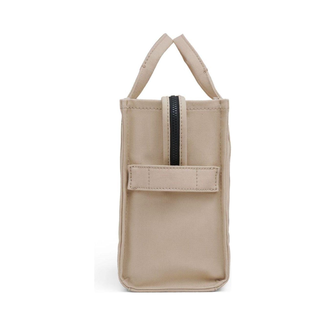 Front view with bag zipped and handles upright.