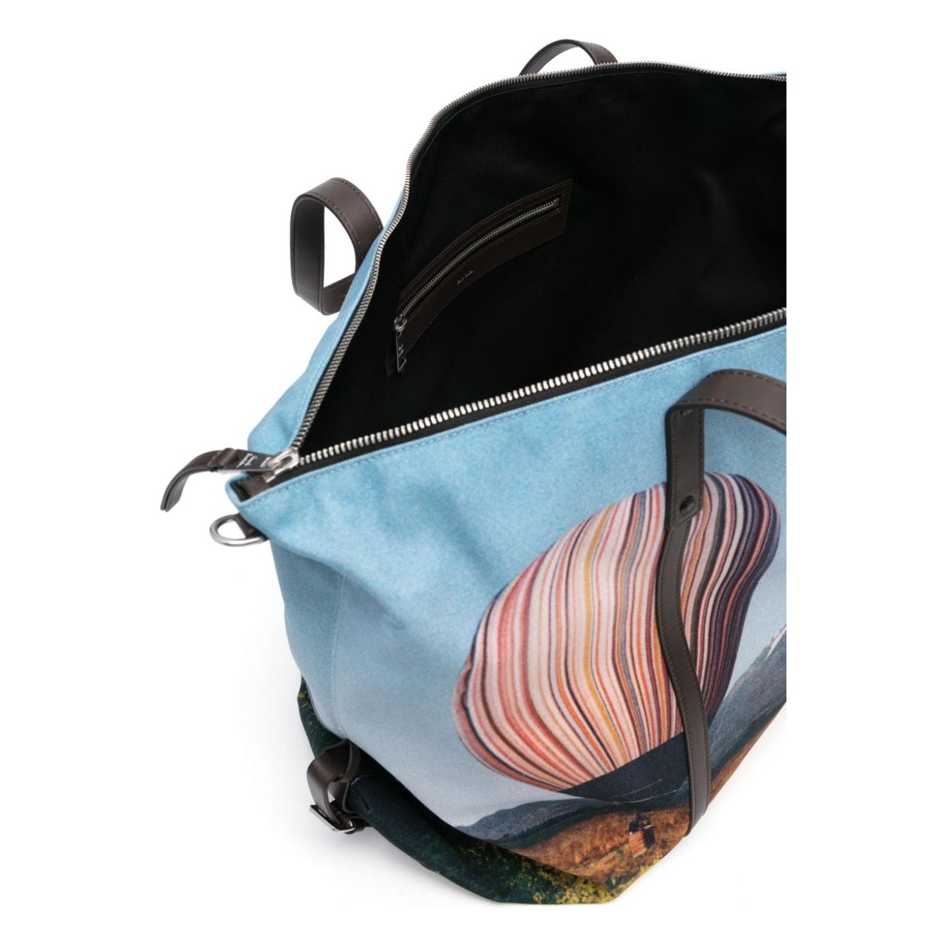 Front view with bag zipped and handles upright.