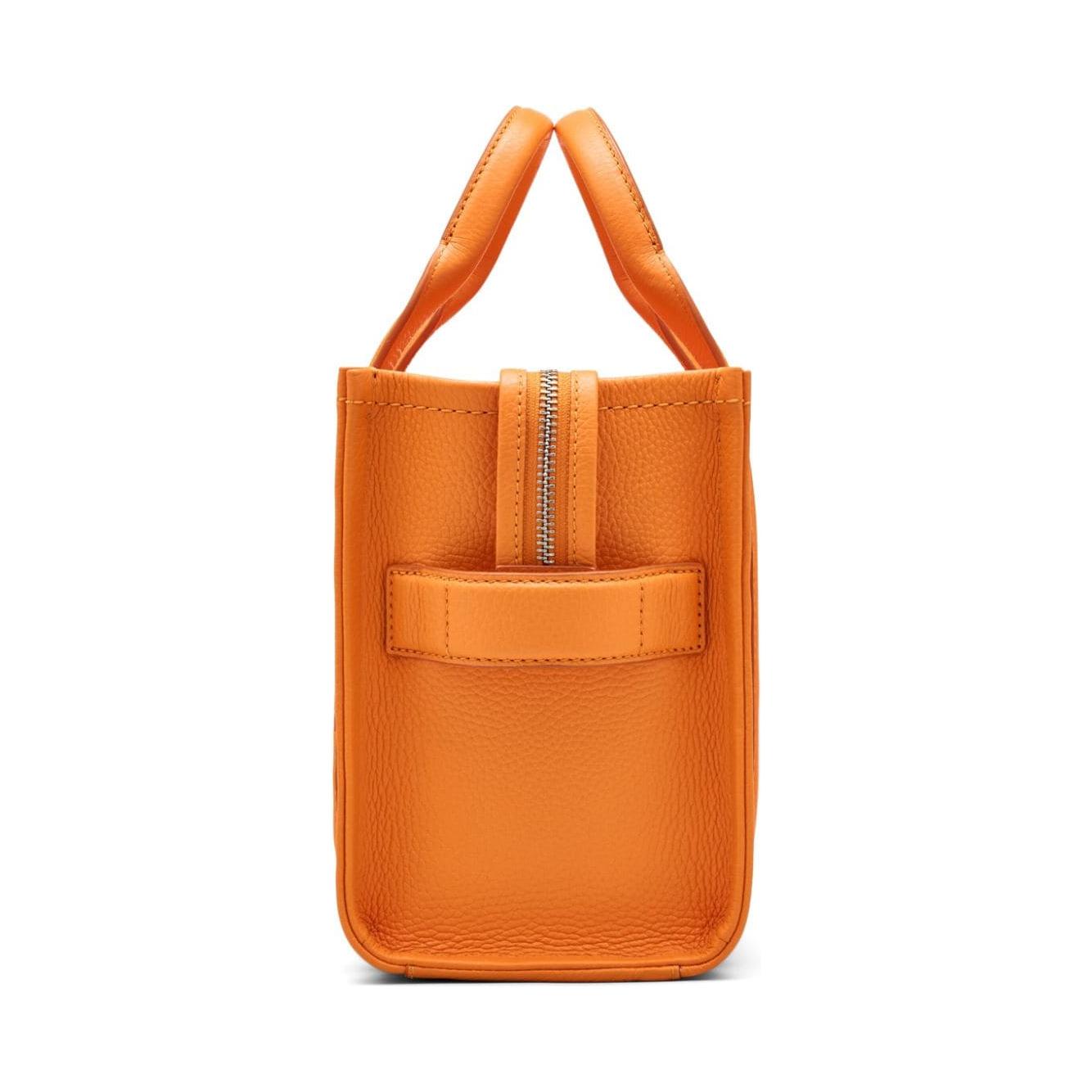 Front view with bag zipped and handles upright.