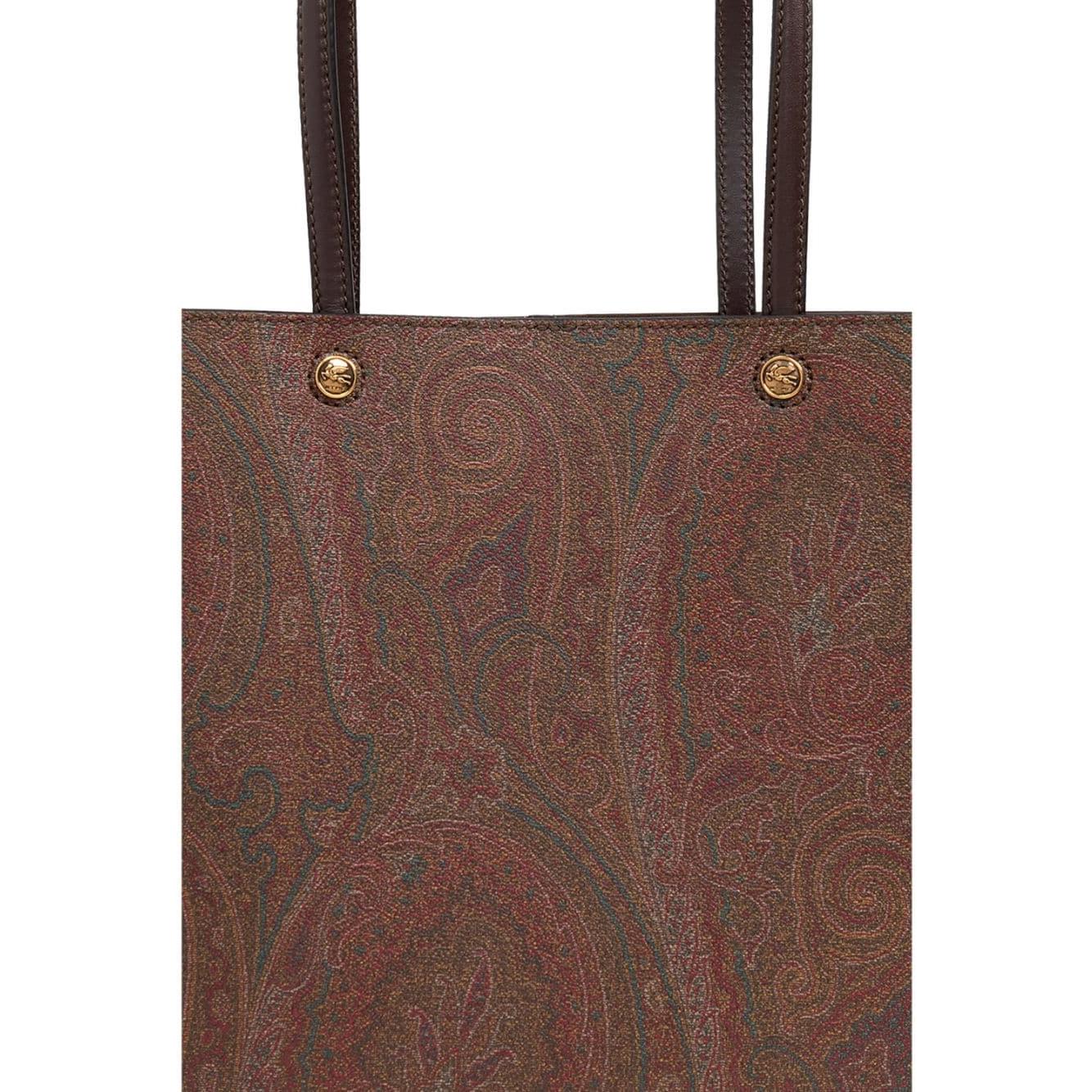 Front view with bag zipped and handles upright.