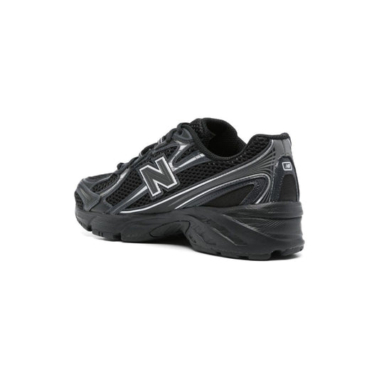 New Balance Sneakers Black