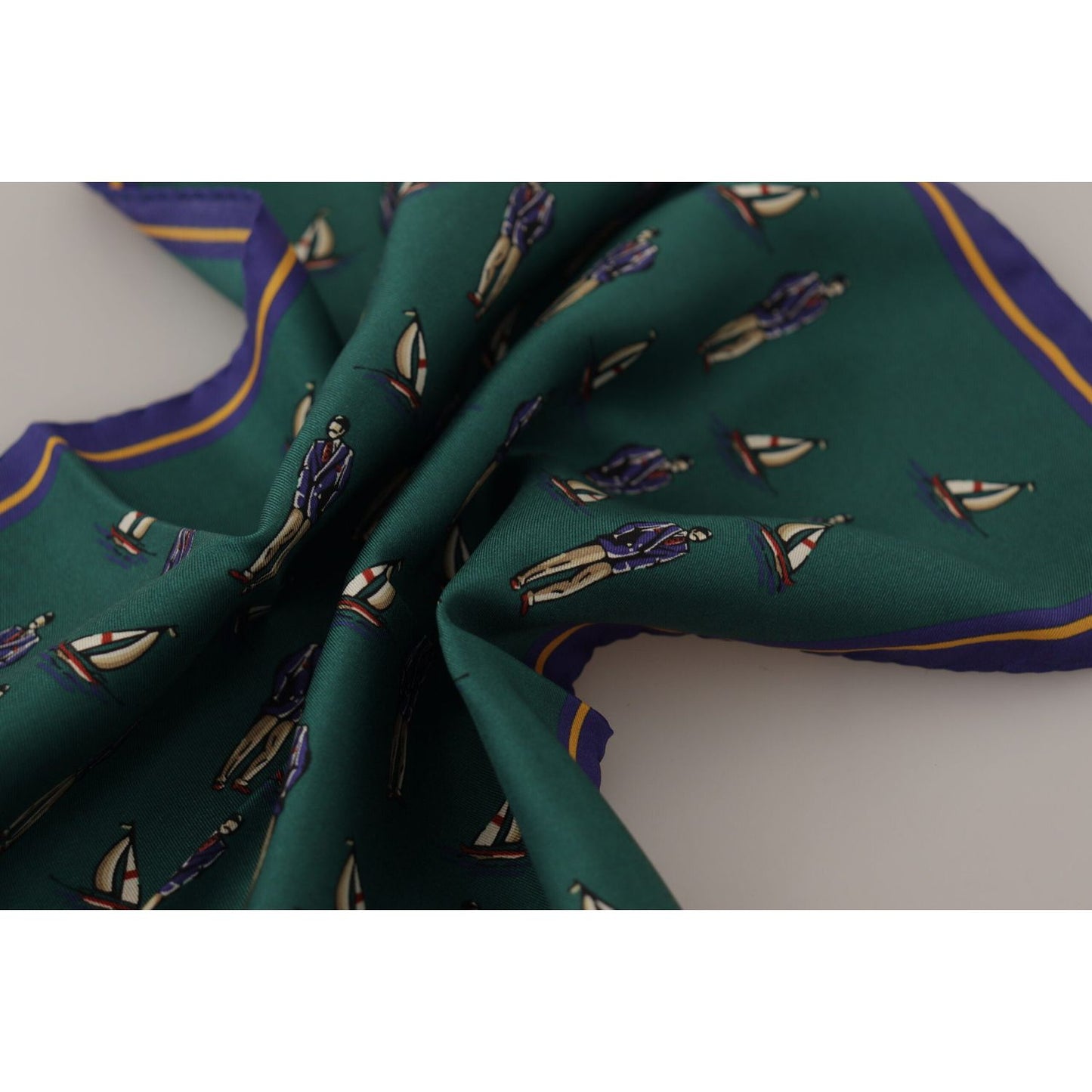 Dolce & Gabbana Elegant Green Silk Men's Square Scarf Dolce & Gabbana