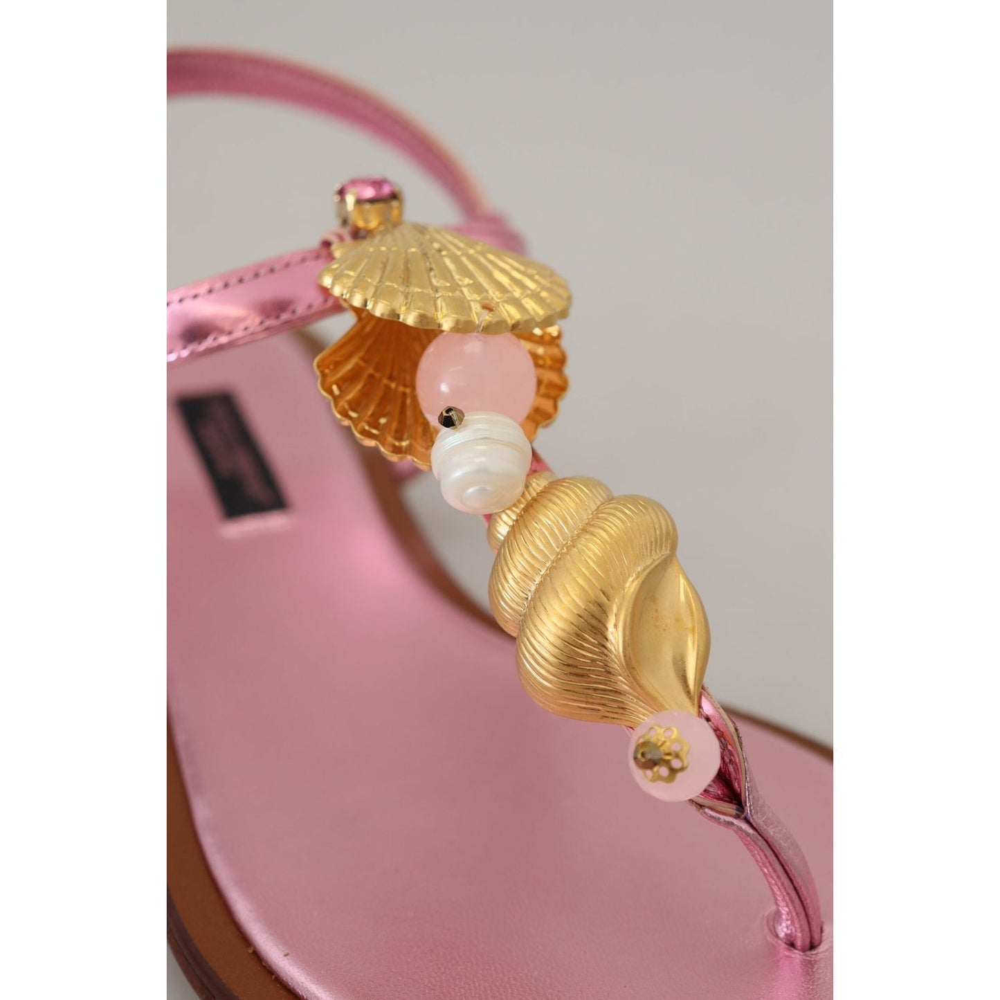 Dolce & Gabbana Chic Pink Leather Sandals with Exquisite Embellishment Dolce & Gabbana