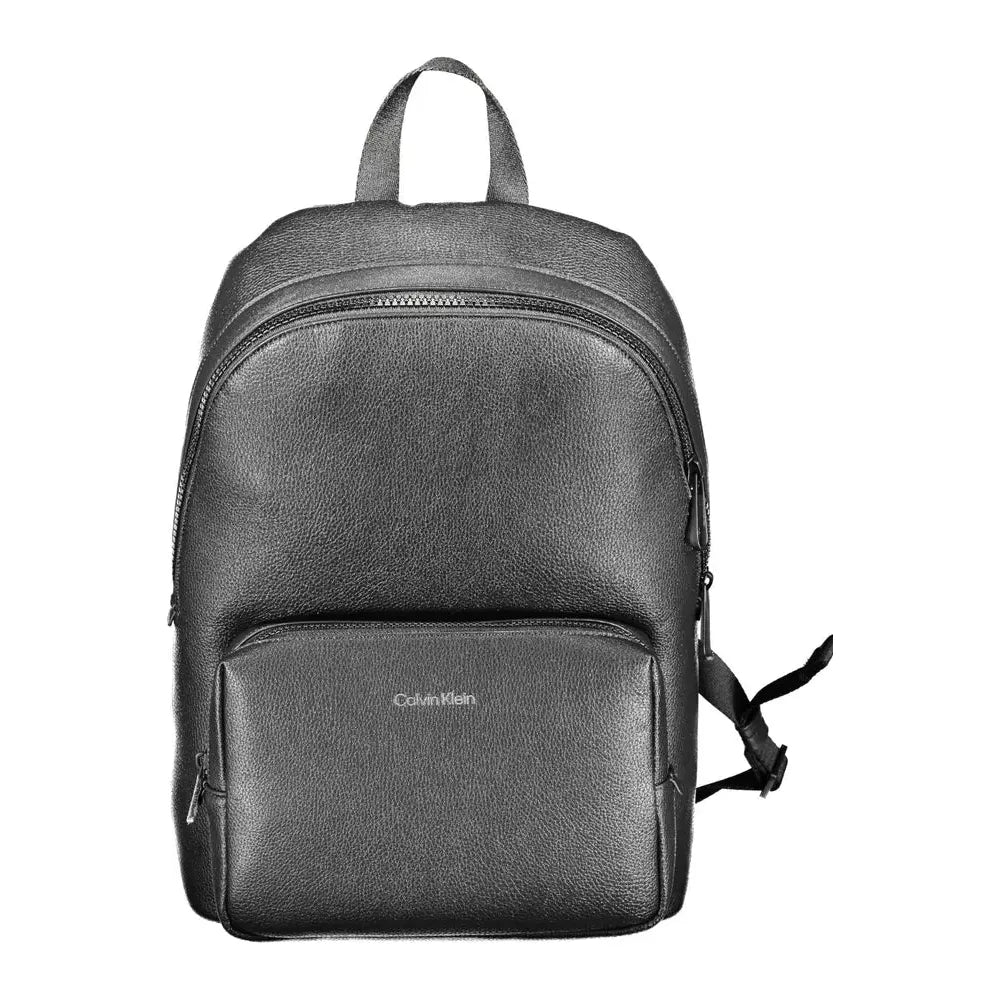 Front view with bag zipped and handles upright.