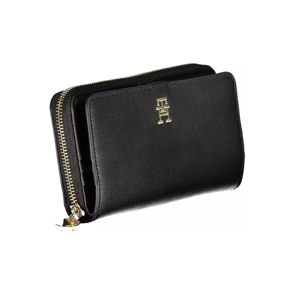 Tommy Hilfiger Elegant Black Polyethylene Wallet Tommy Hilfiger