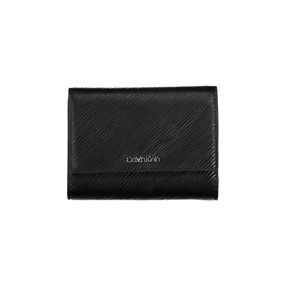 Calvin Klein Elegant Black RFID-Blocking Wallet with Snap Closure Calvin Klein