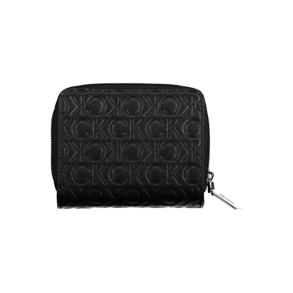 Calvin Klein Elegant Black Zip Wallet with Contrast Detailing Calvin Klein