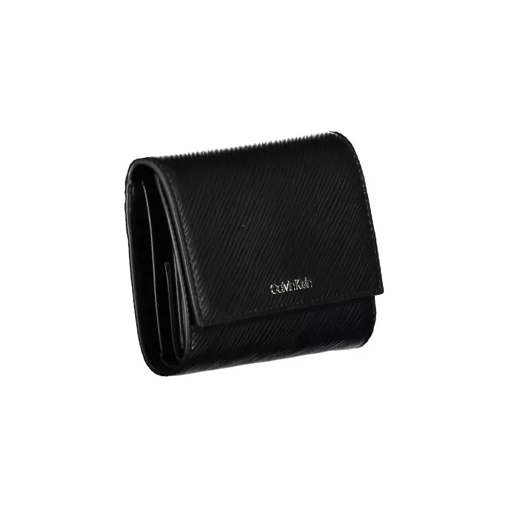 Calvin Klein Elegant Black RFID-Blocking Wallet with Snap Closure Calvin Klein