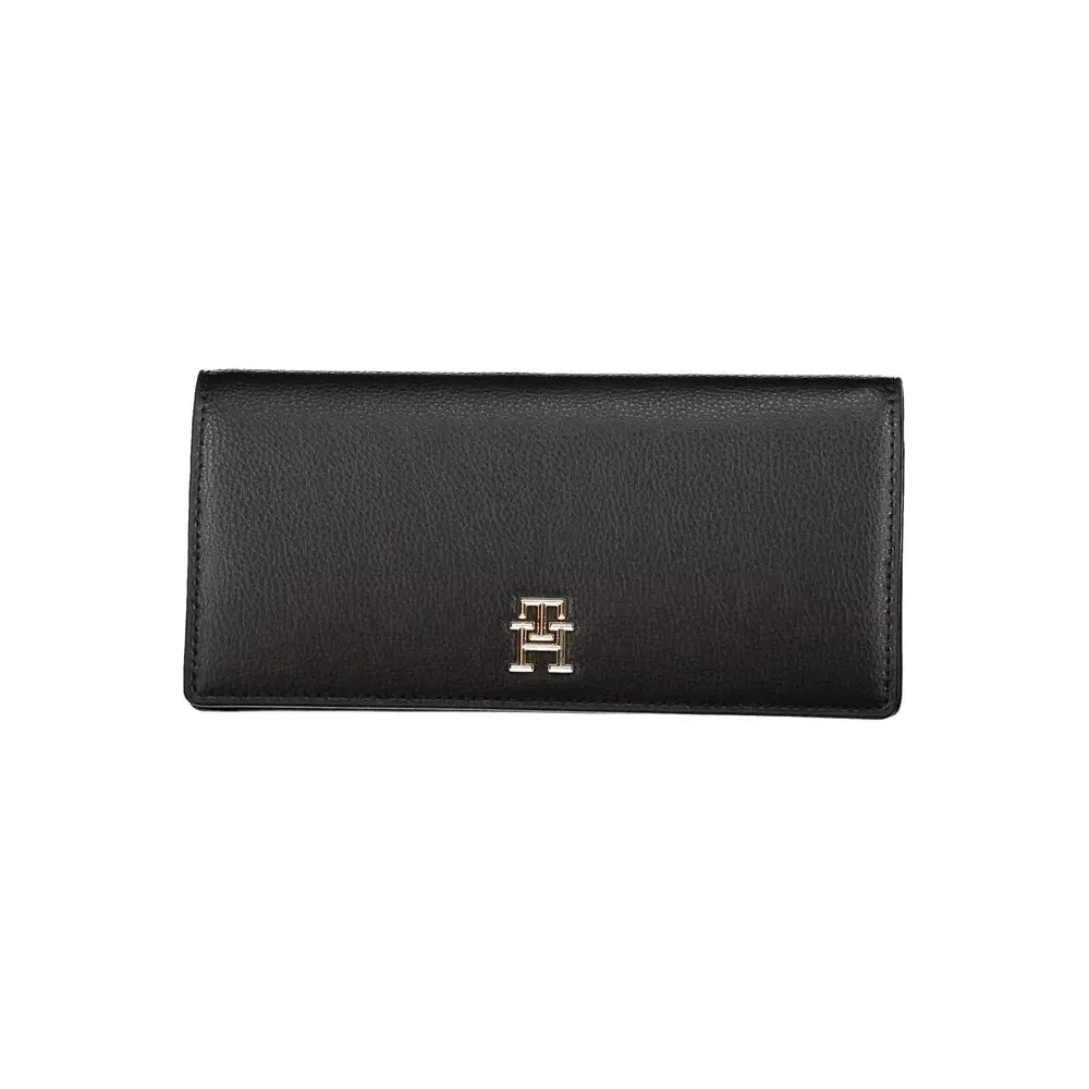 Tommy Hilfiger Elegant Black Zip Wallet with Secure Closure Tommy Hilfiger