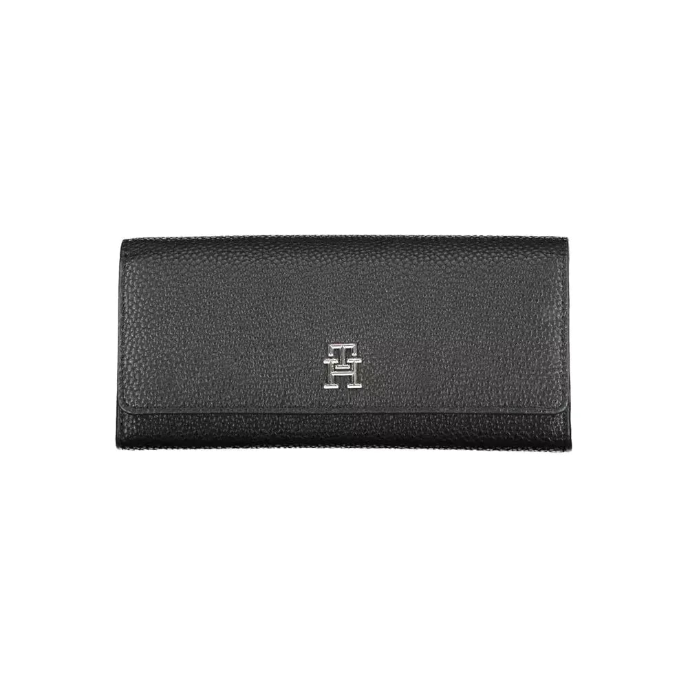 Tommy Hilfiger Elegant Black Tri-Fold Wallet with Snap Closure Tommy Hilfiger