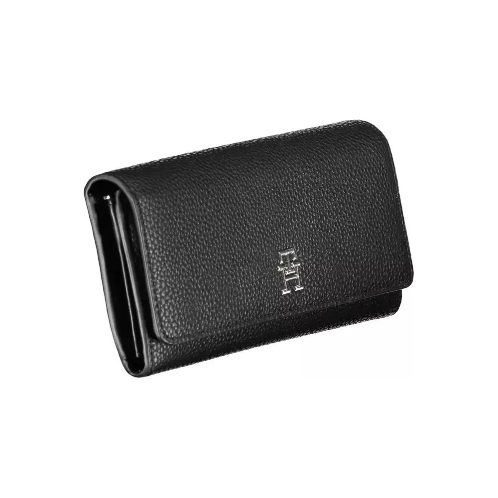 Tommy Hilfiger Elegant Black Tri-Fold Wallet with Snap Closure Tommy Hilfiger