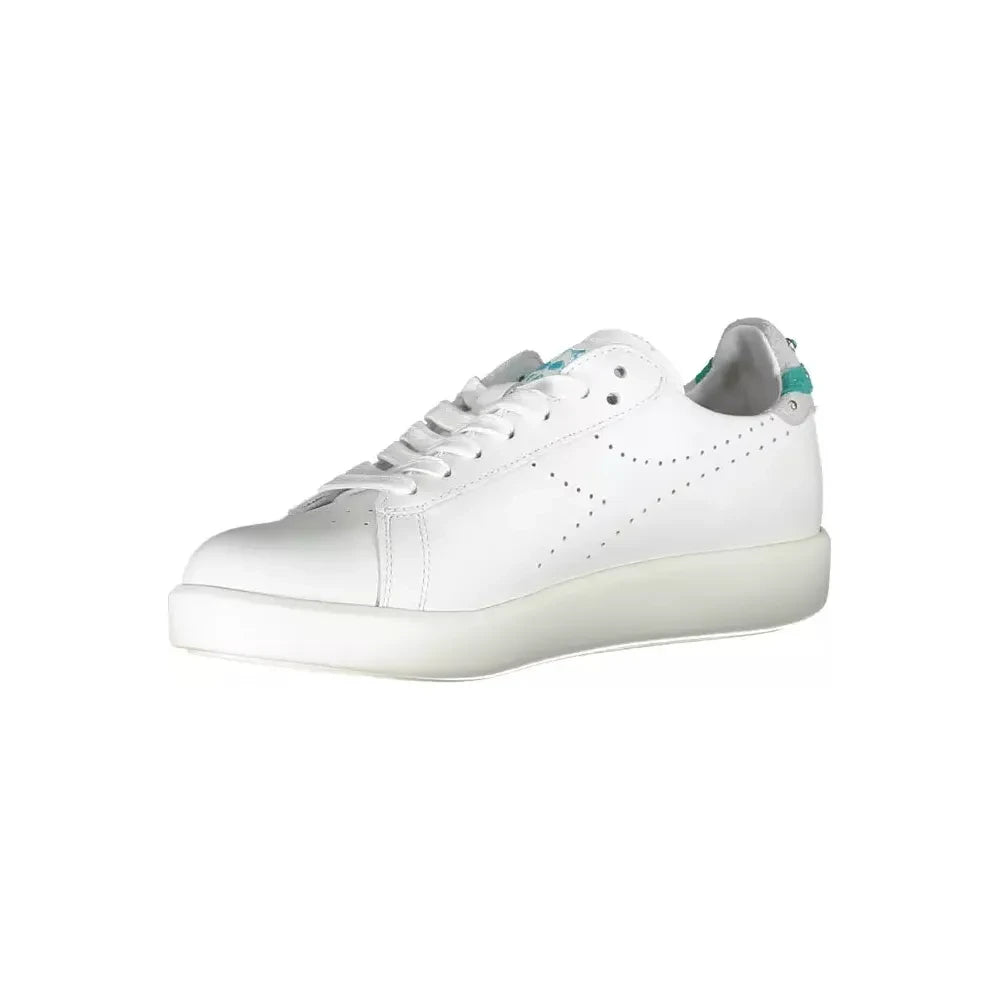 Diadora Chic White Lace-up Sneakers with Contrasting Accents Diadora