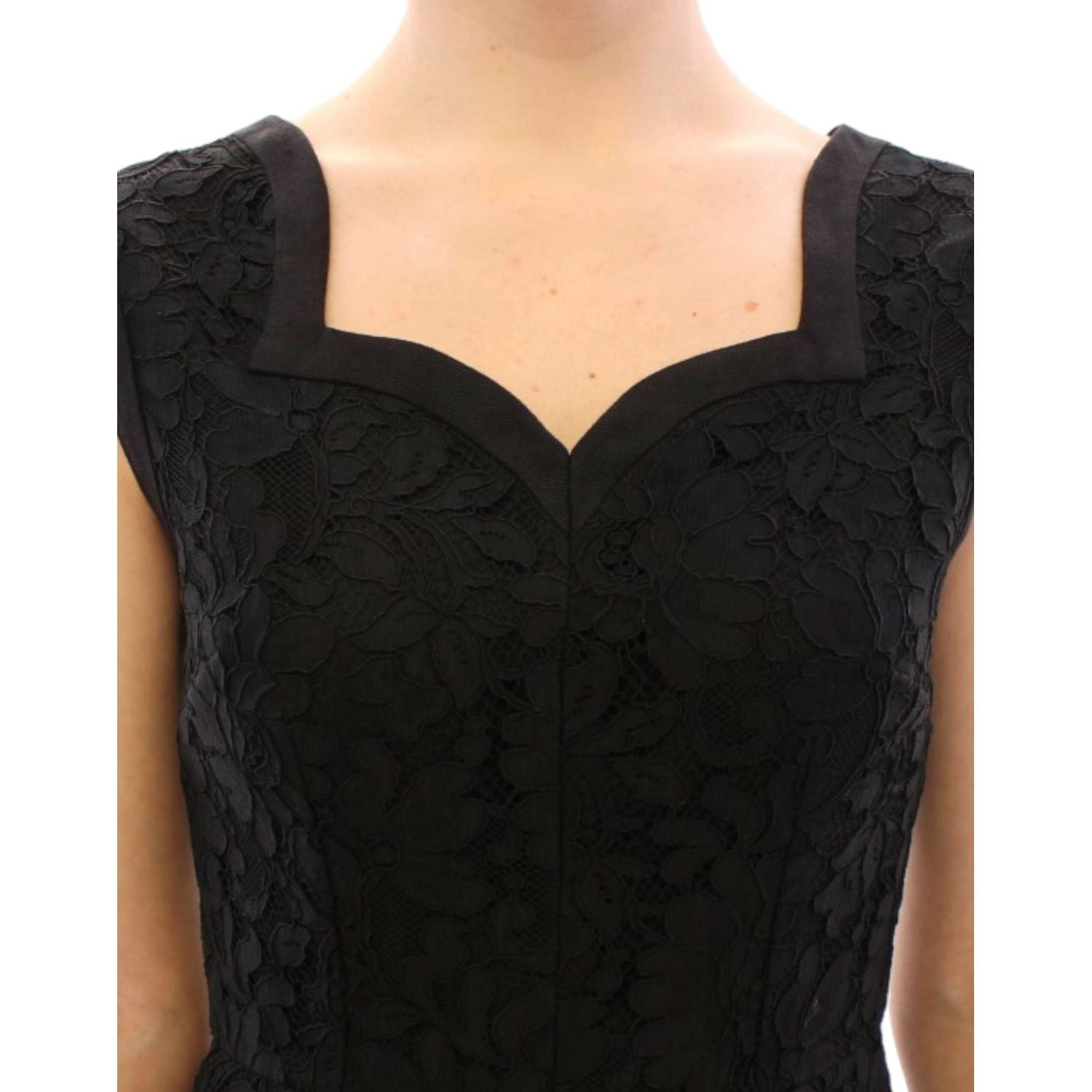 Dolce & Gabbana Elegant Black Floral Lace Dress