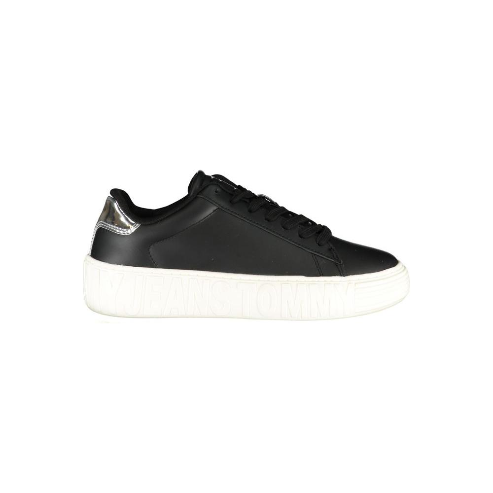 Tommy Hilfiger Elegant Lace-Up Sneakers with Contrast Details Tommy Hilfiger