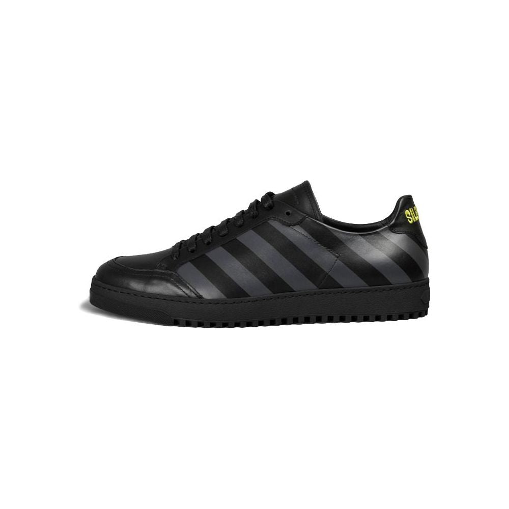 Off-White Stylish Calfskin Sneakers with Iconic Grey Stripes Off-White