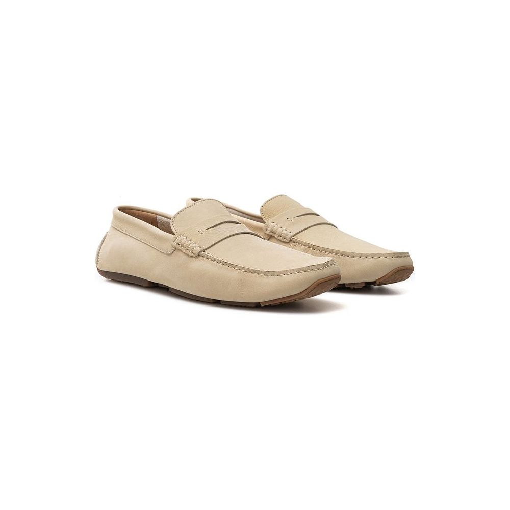 Bally Elegant Beige Leather Loafers for the Discerning Gentleman Bally