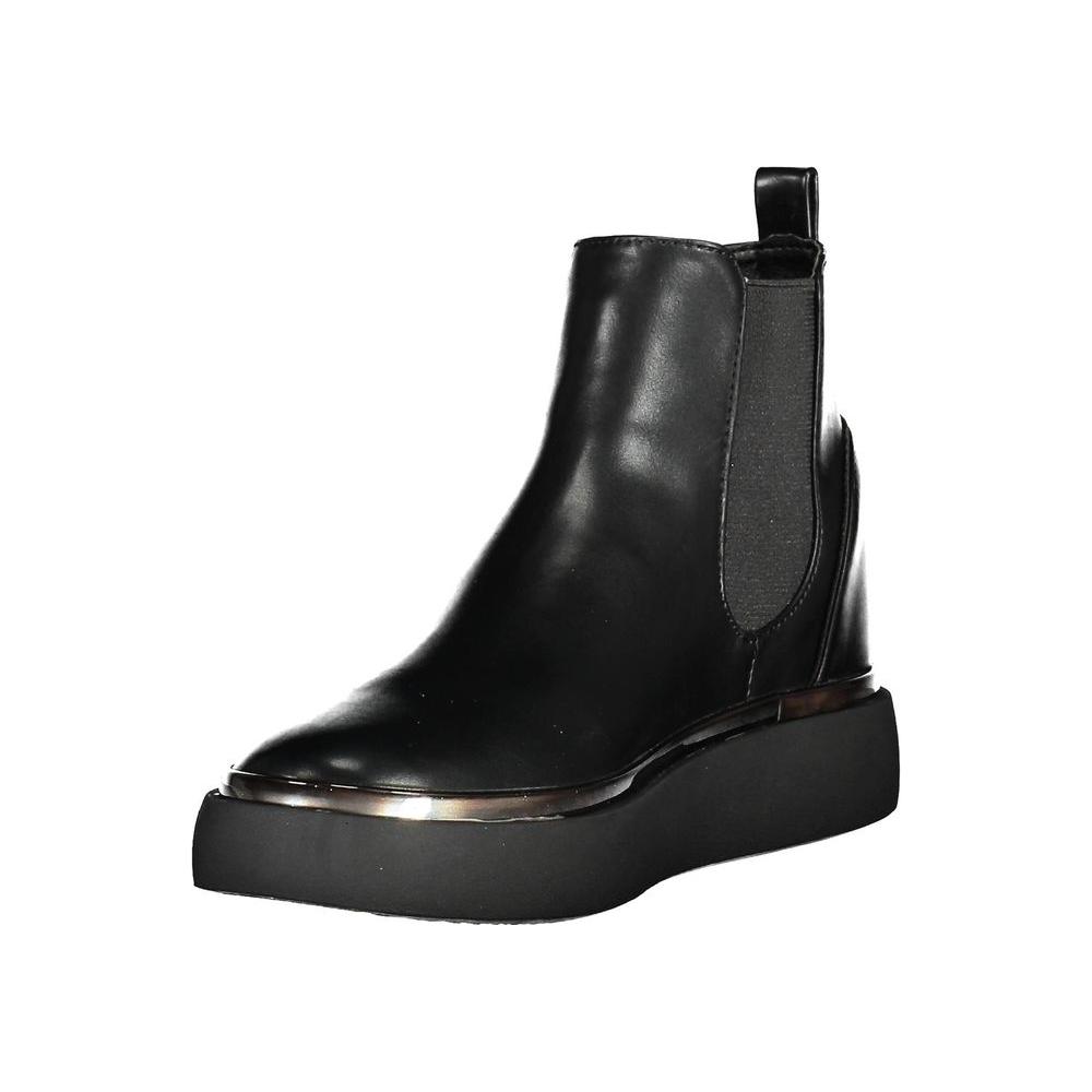 U.S. POLO ASSN. Chic Low Ankle Boot with Contrasting Details U.S. POLO ASSN.