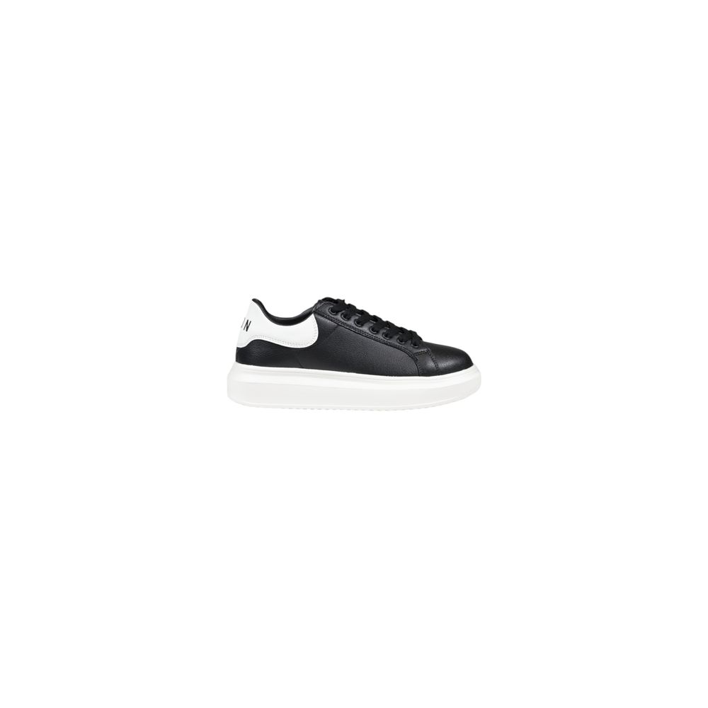 Icon Black Fabric Sneaker Icon