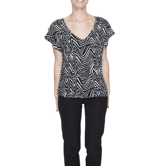 Jacqueline De Yong Black And White Viscose Tops & T-Shirt Jacqueline De Yong